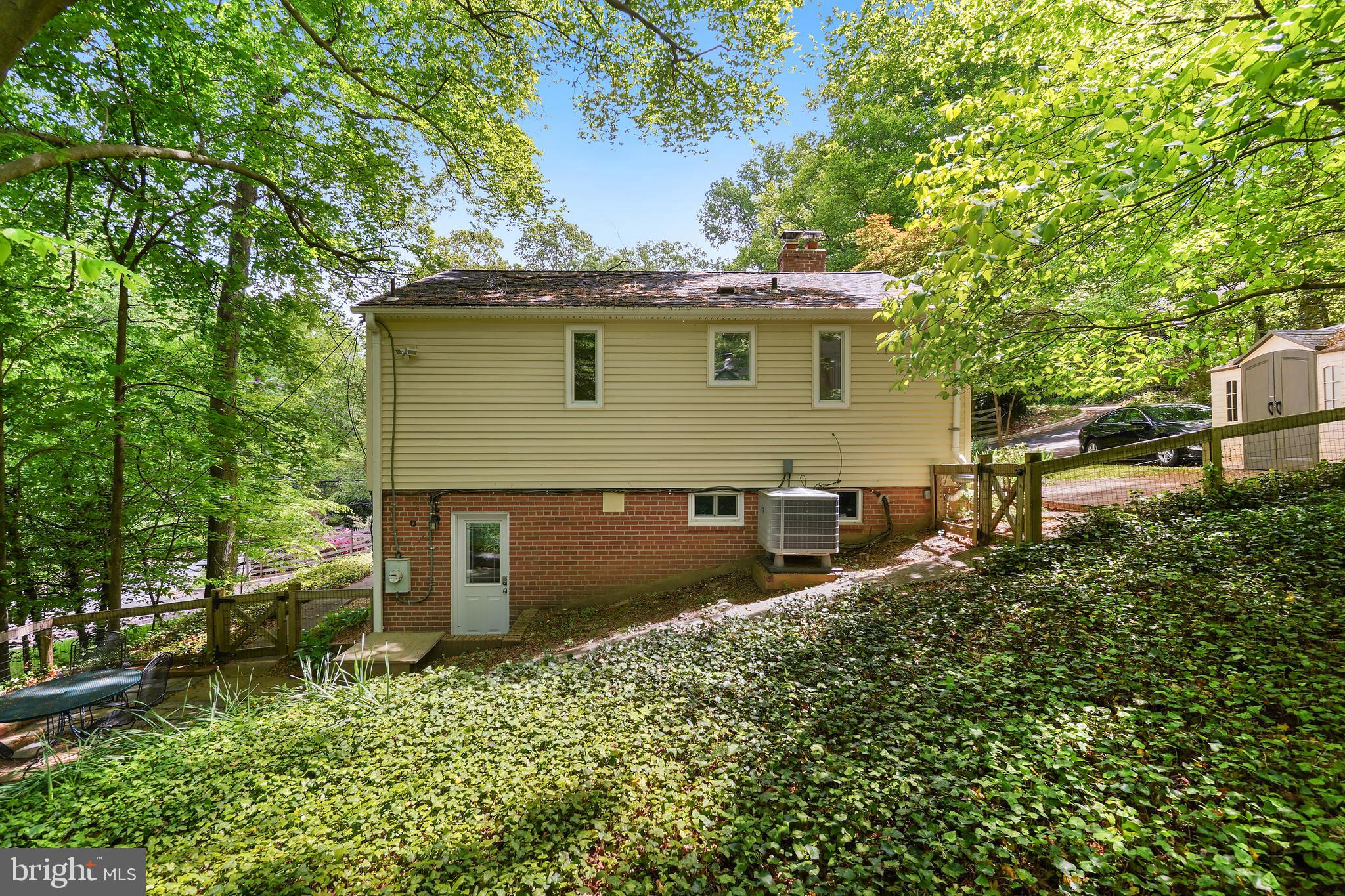 925 Sligo Creek Pkwy