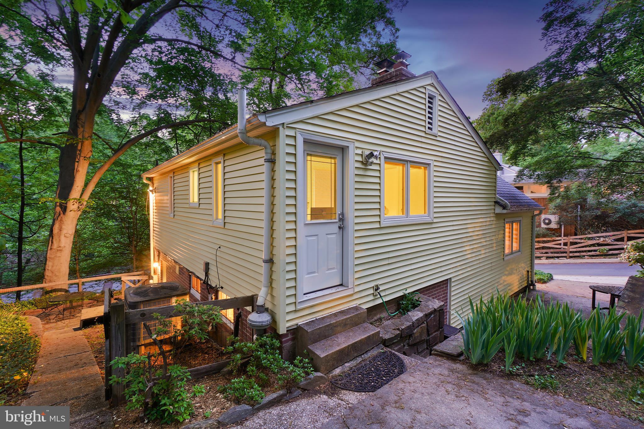 925 Sligo Creek Pkwy