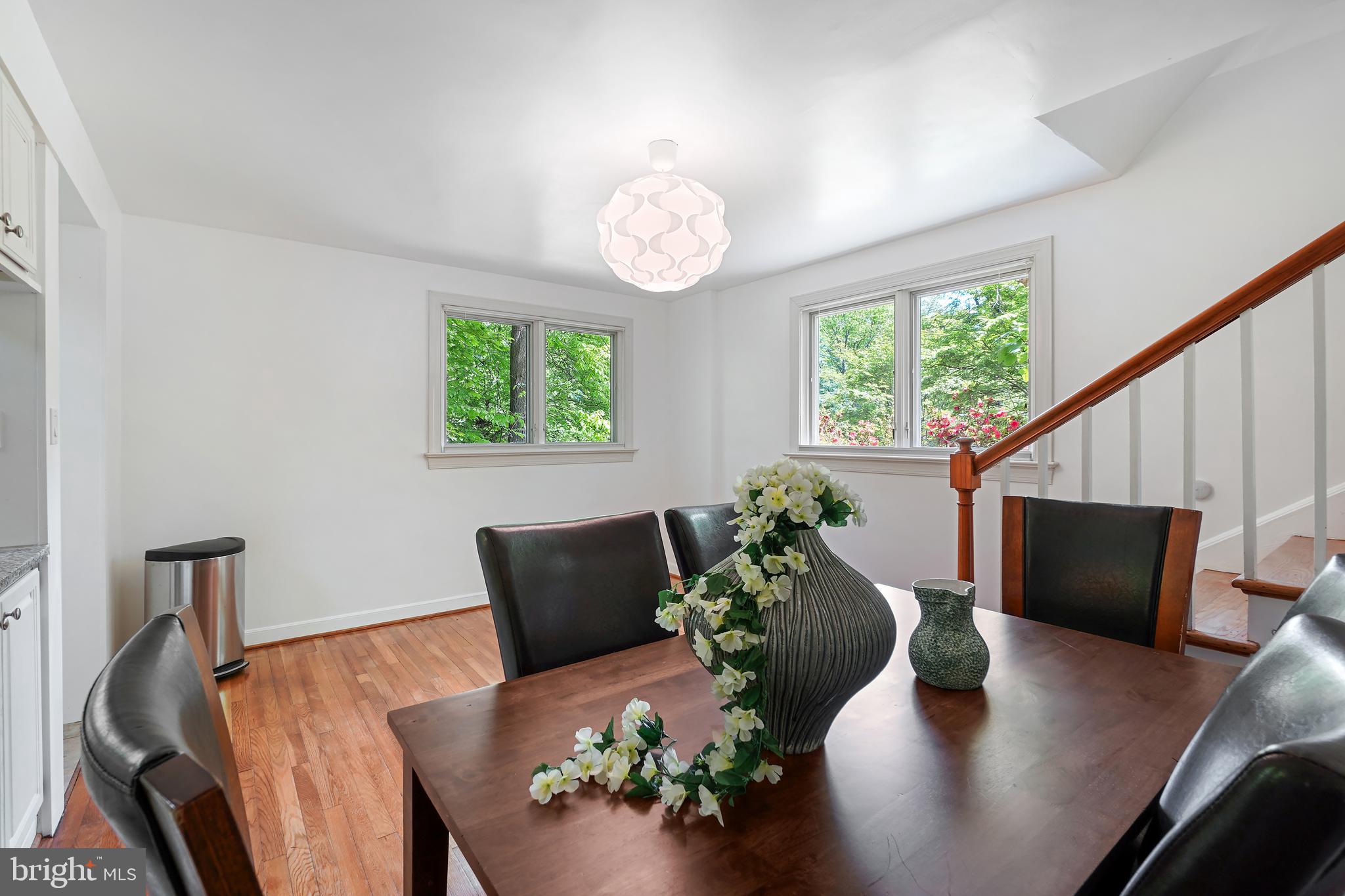 925 Sligo Creek Pkwy