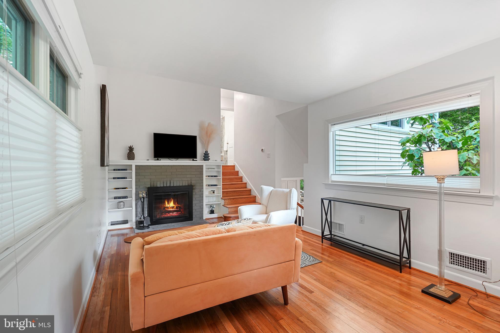 925 Sligo Creek Pkwy