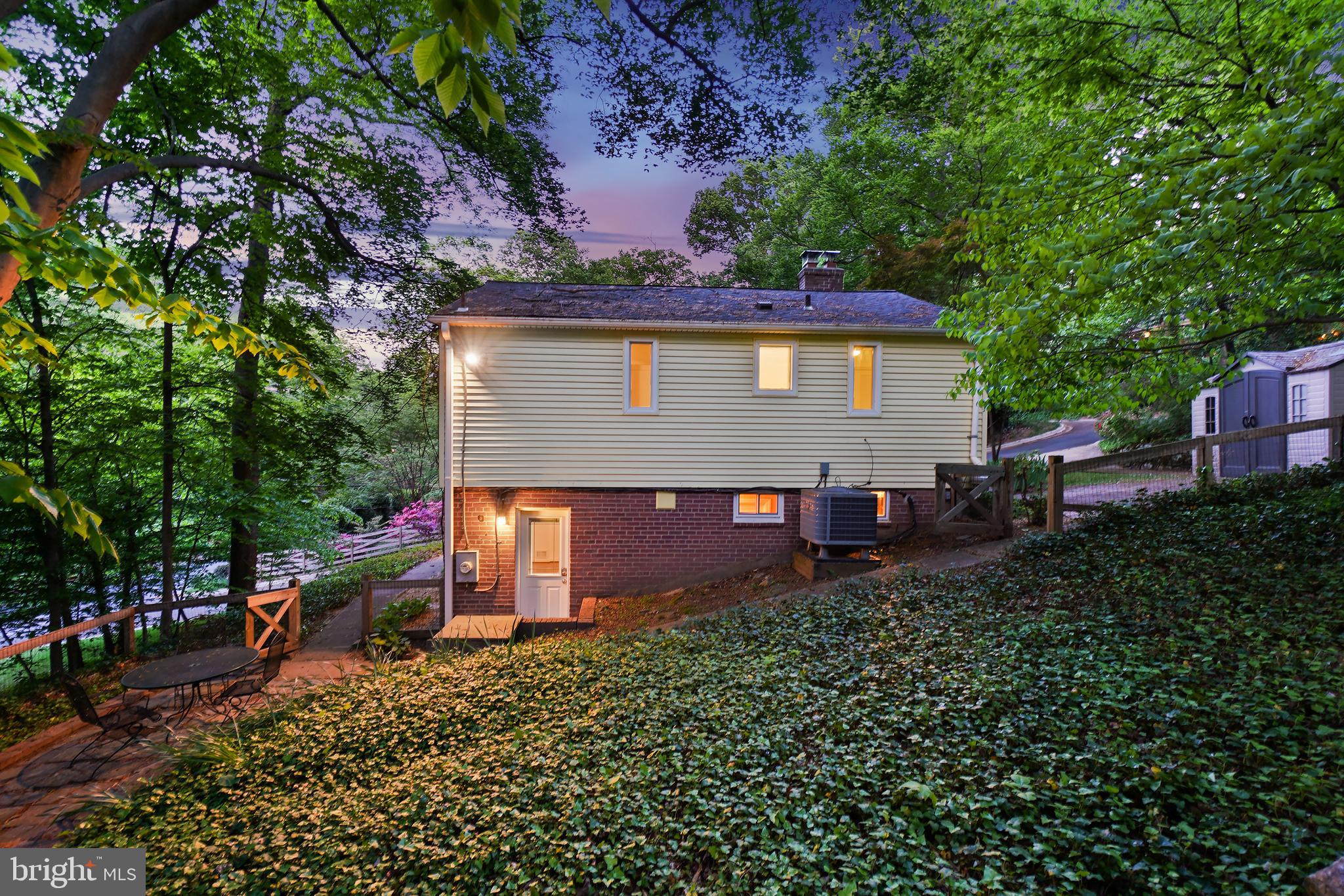 925 Sligo Creek Pkwy