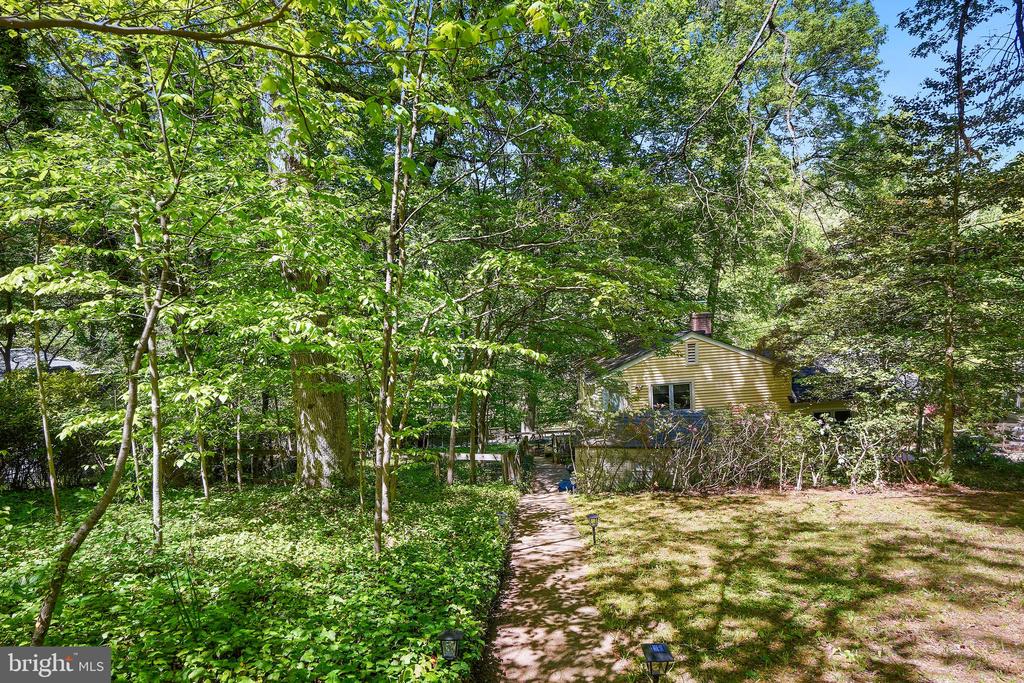 925 Sligo Creek Pkwy