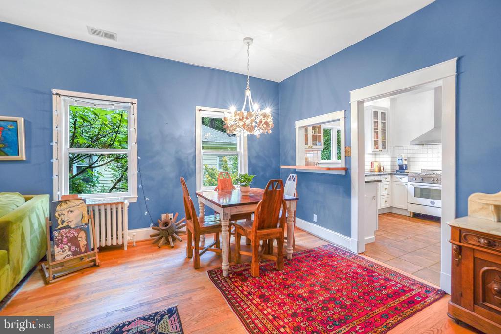 15 Jefferson Ave