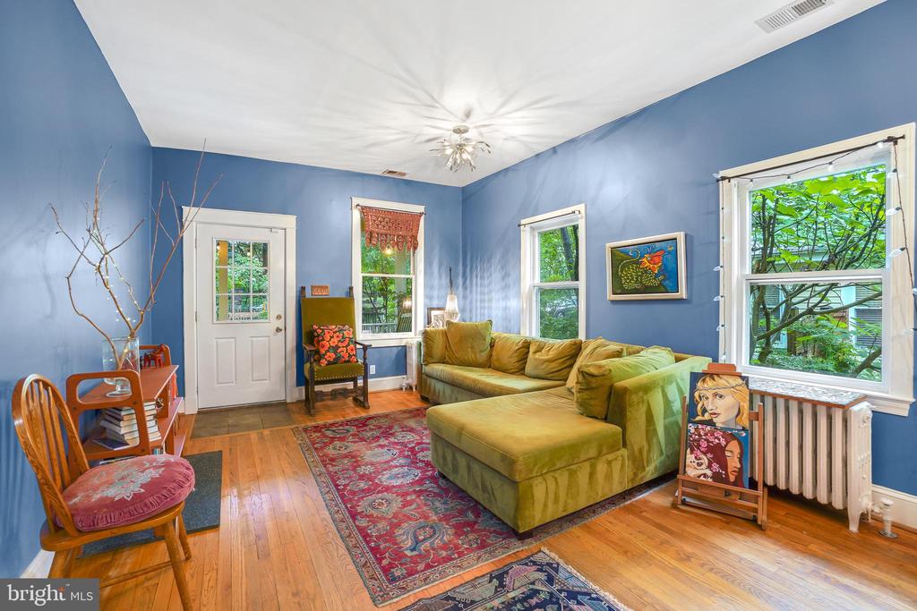 15 Jefferson Ave
