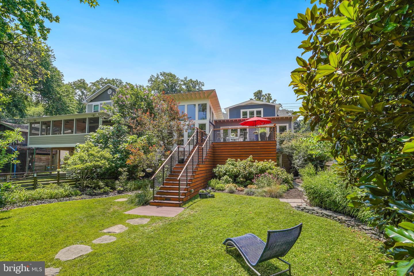 749 Silver Spring Ave