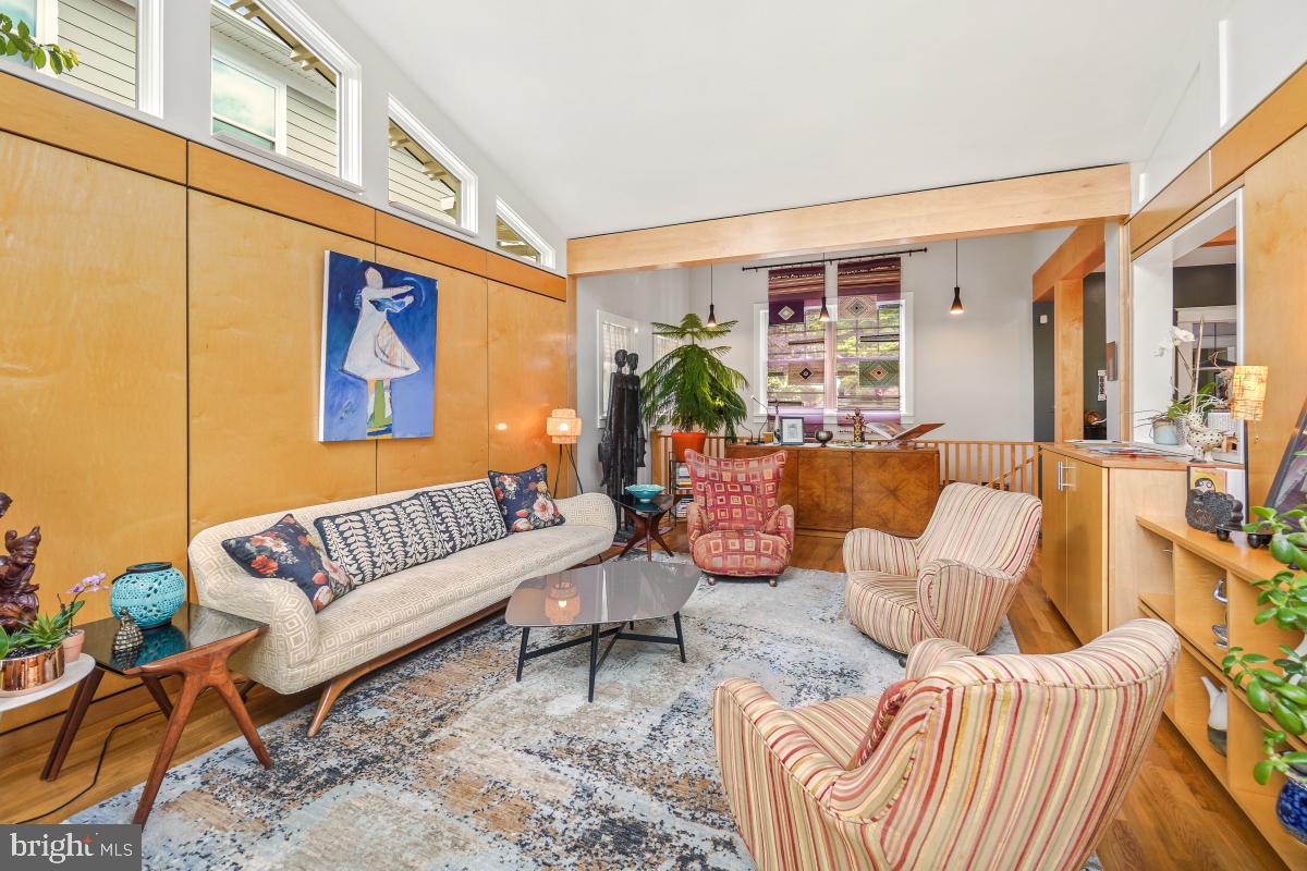 749 Silver Spring Ave