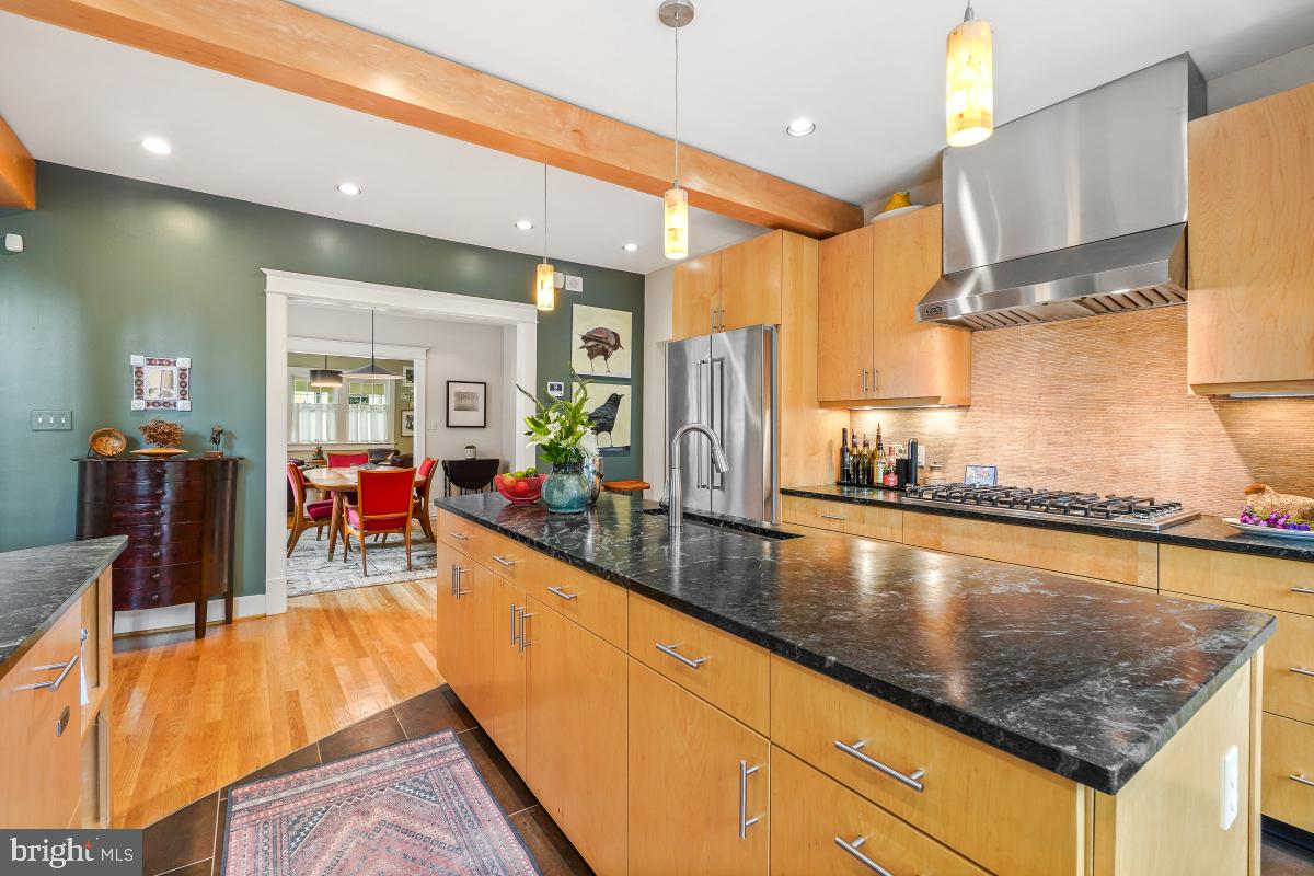 749 Silver Spring Ave