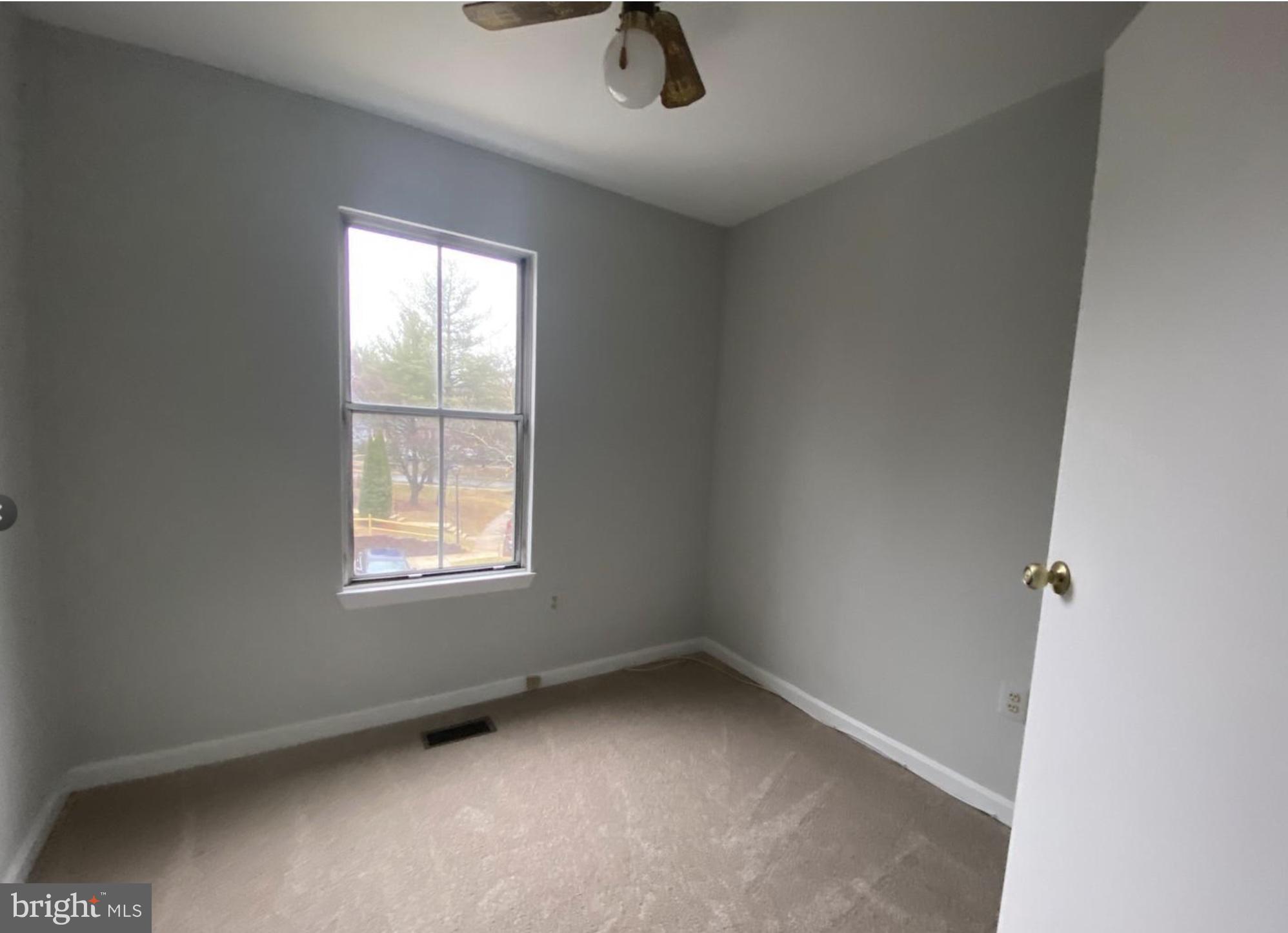 18270 ROLLING MEADOW WAY