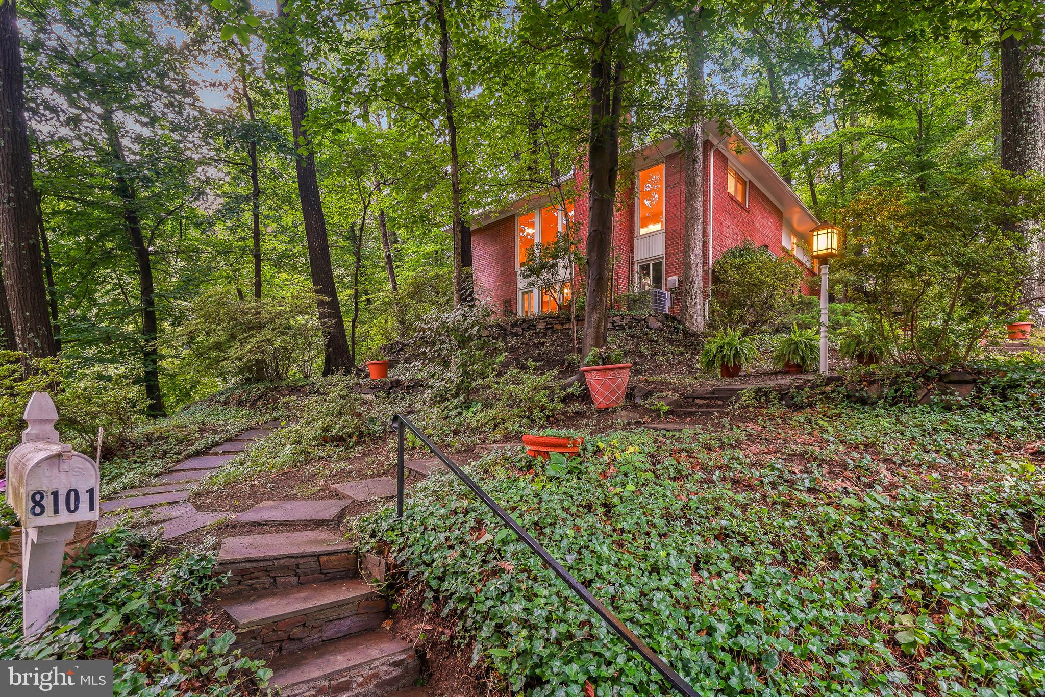 8101 Sligo Creek Pkwy