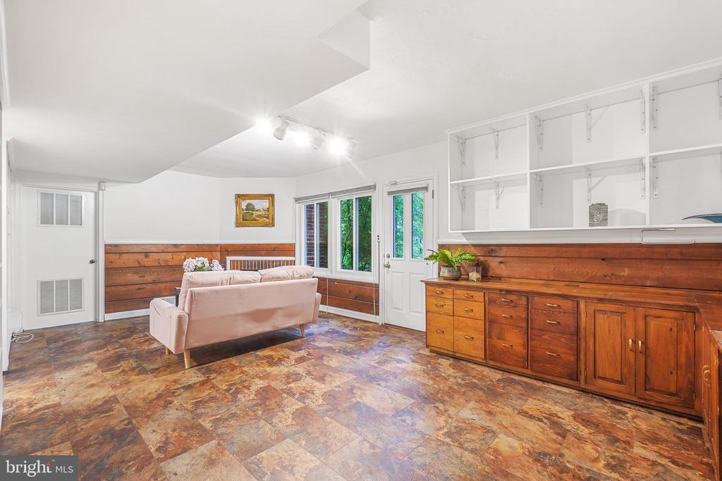 8101 Sligo Creek Pkwy