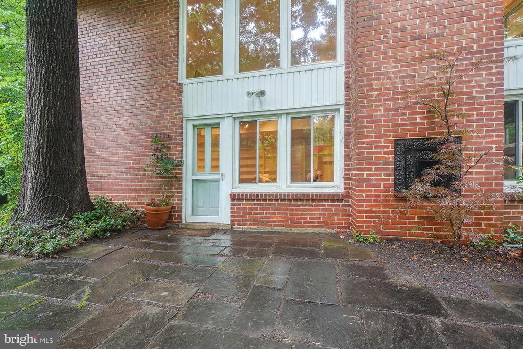 8101 Sligo Creek Pkwy