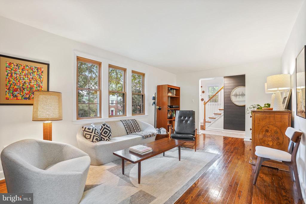 416 Deerfield Ave