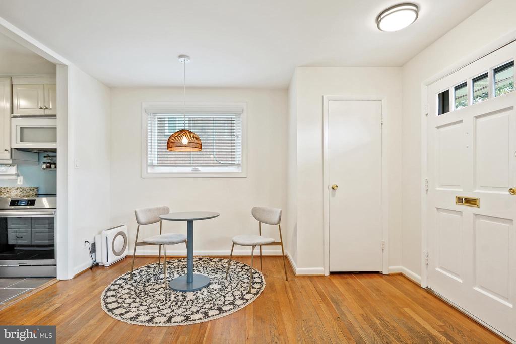 11421 SHERRIE LANE