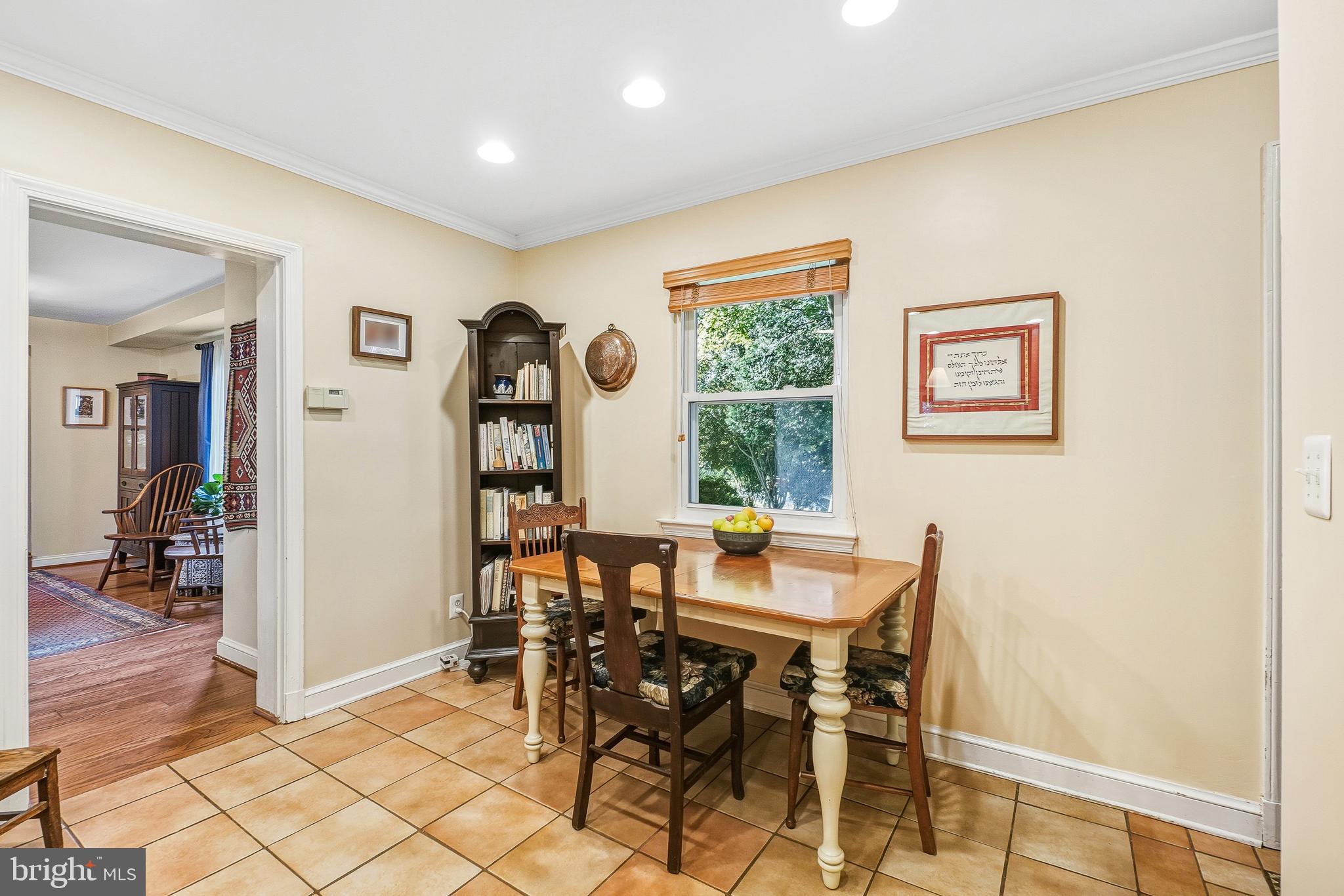 2907 FORSYTHE AVENUE