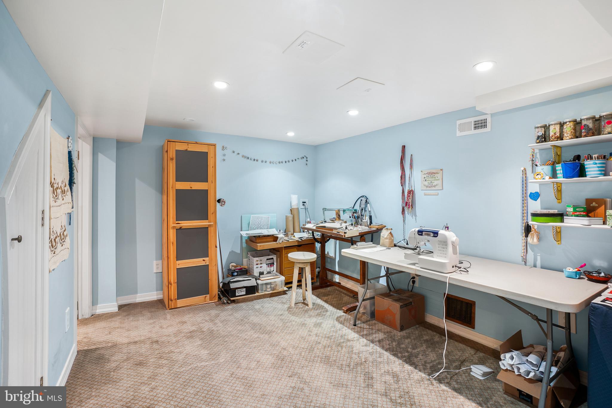 2907 FORSYTHE AVENUE