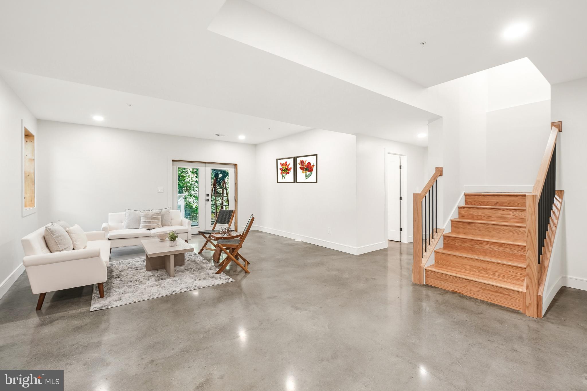 110 GENEVA AVENUE