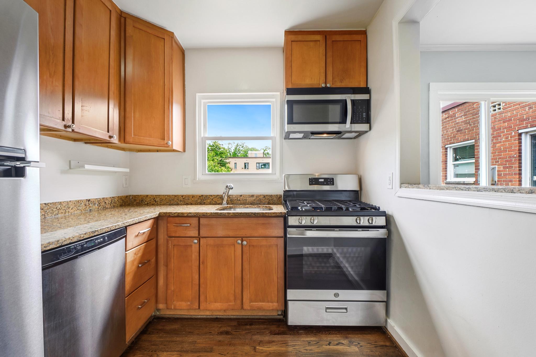 116 LEE AVENUE 501