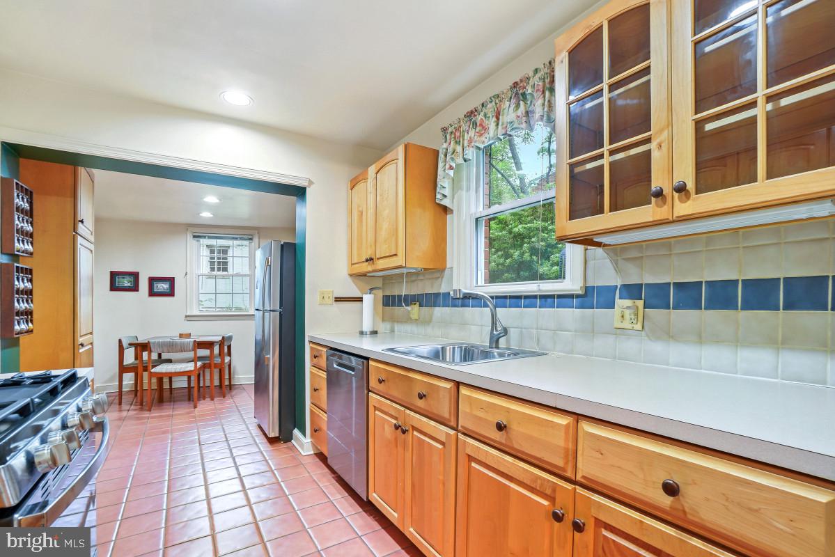 8318 HADDON DRIVE