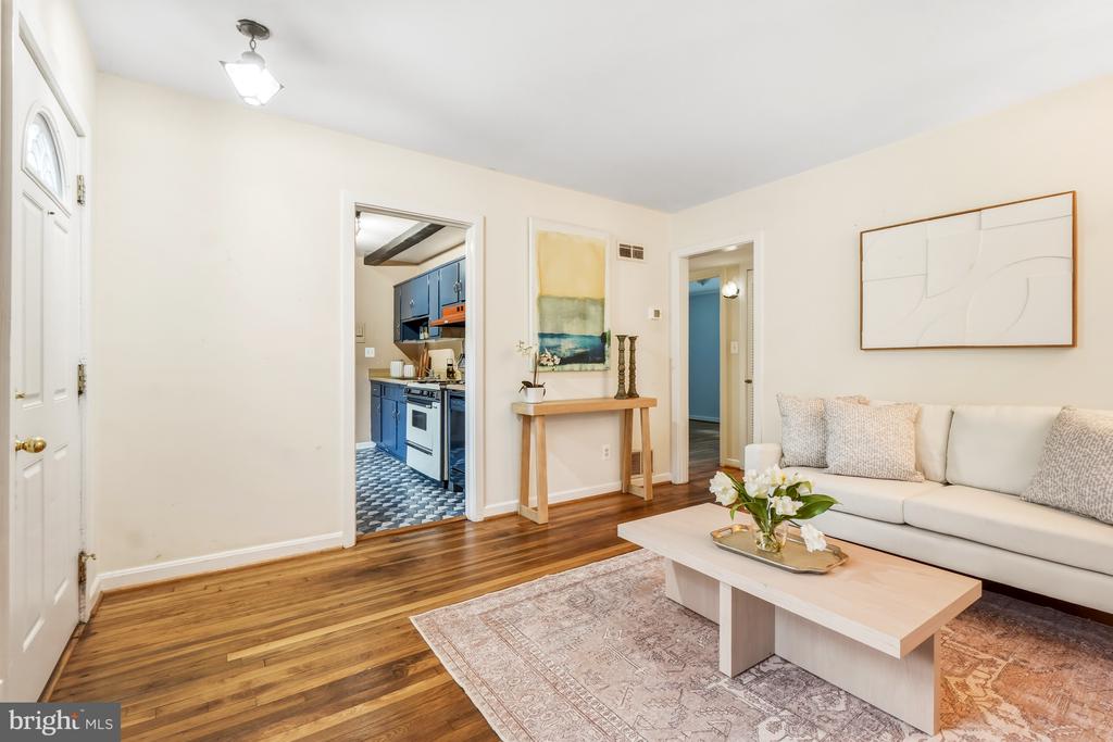1217 EDMONSTON