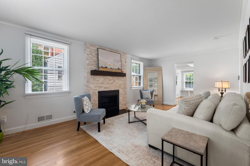 5613 BRADLEY BOULEVARD