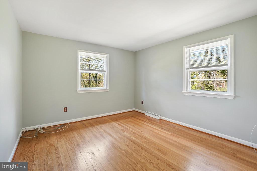4800 Sharon Rd