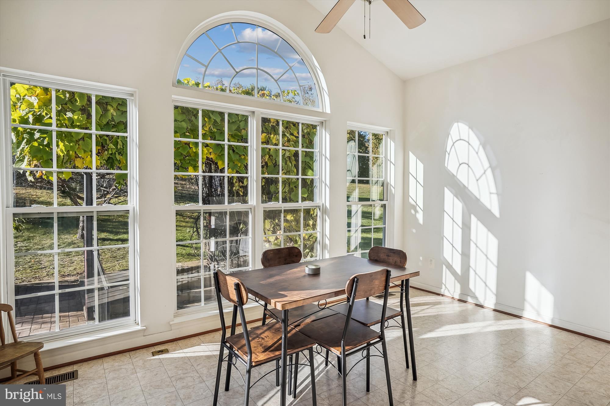 6682 Clarkes Meadow Dr