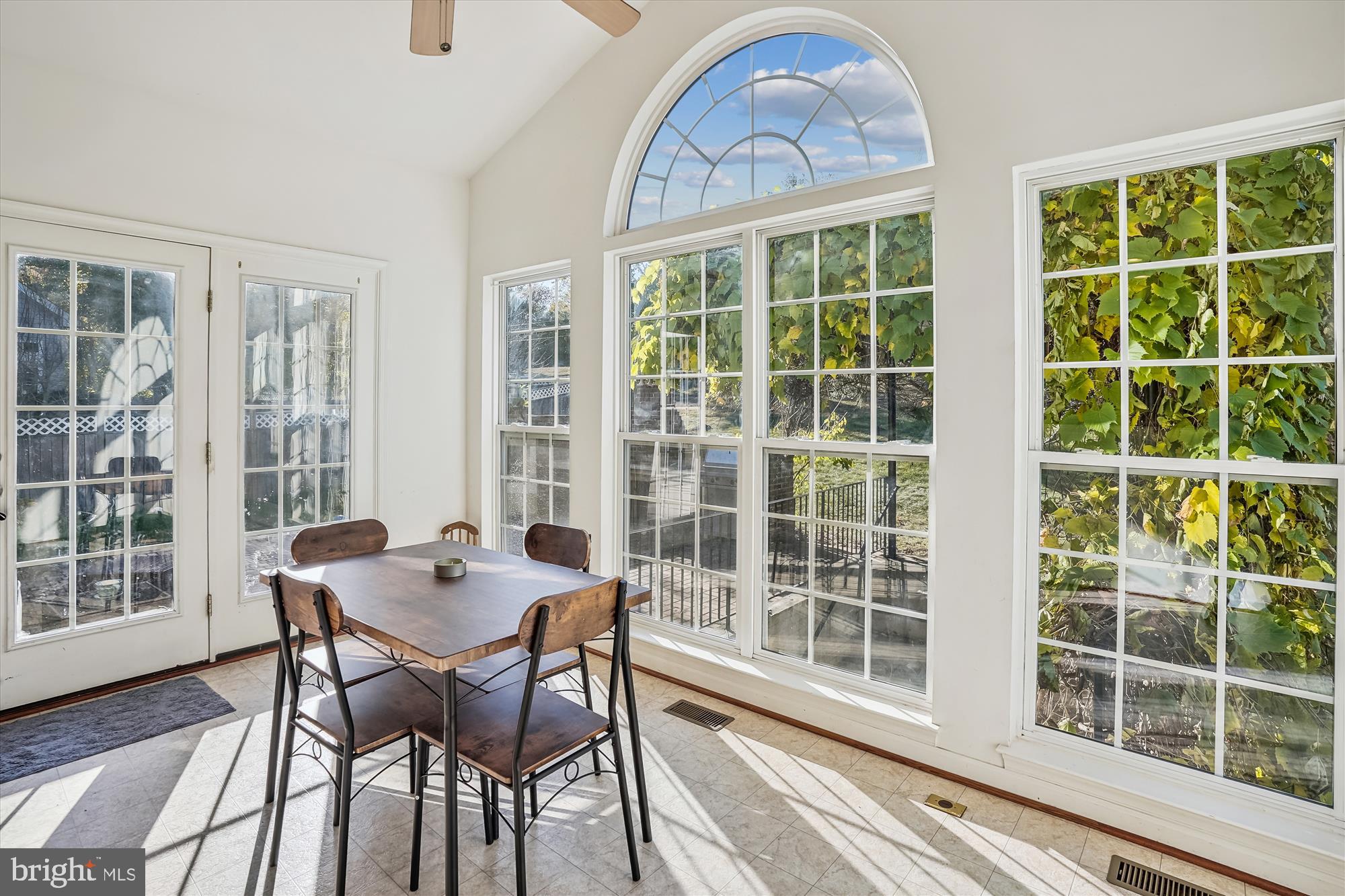 6682 Clarkes Meadow Dr