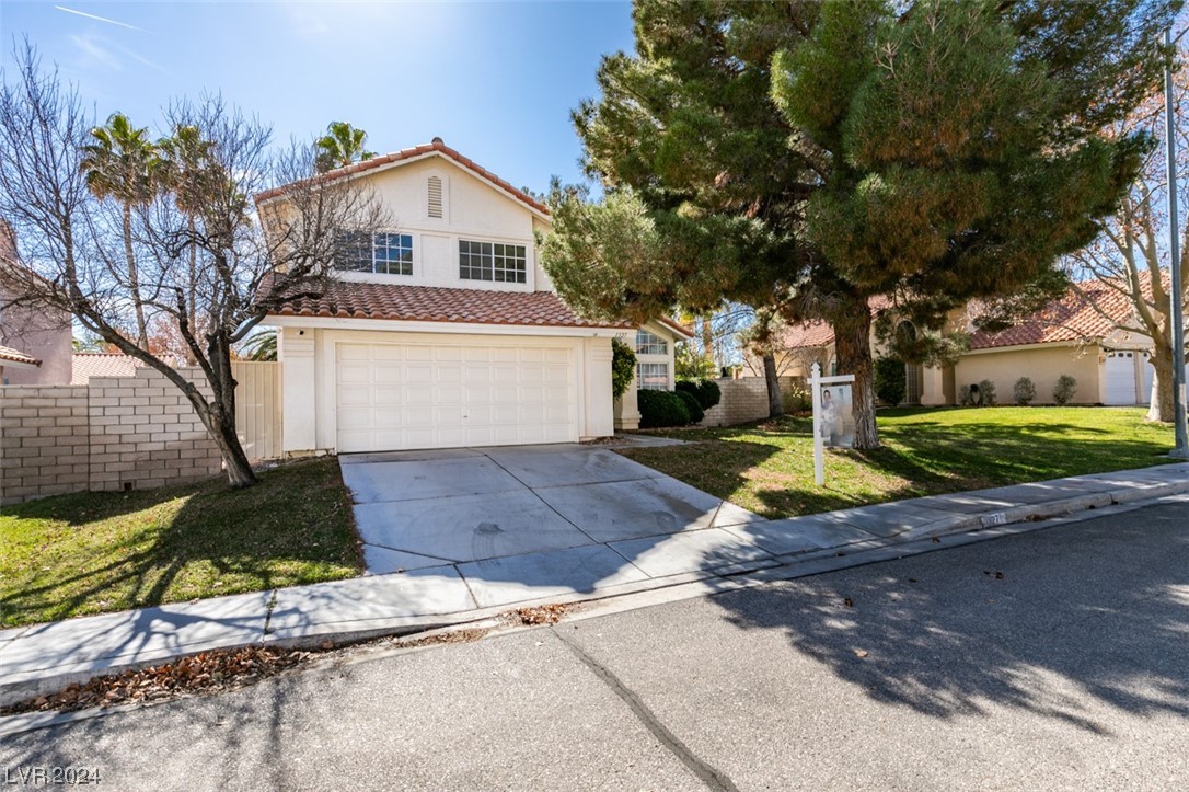 1327 Red Hollow Drive