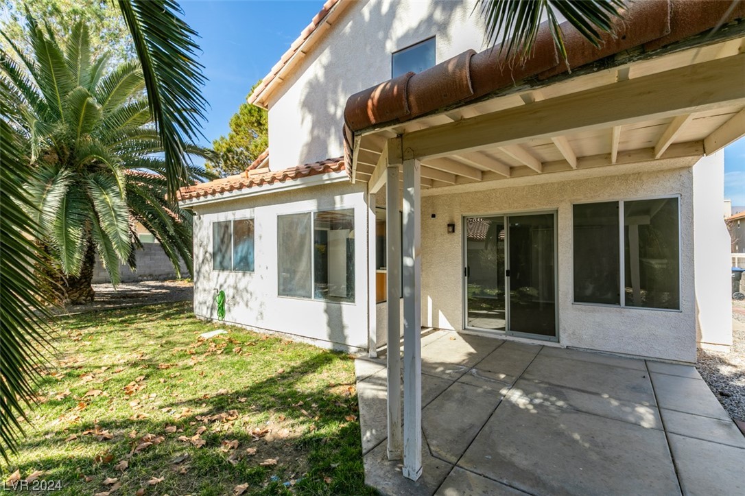 1327 Red Hollow Drive