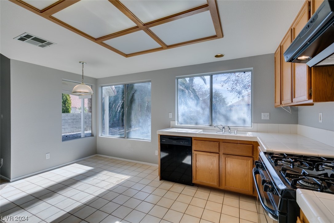 1327 Red Hollow Drive