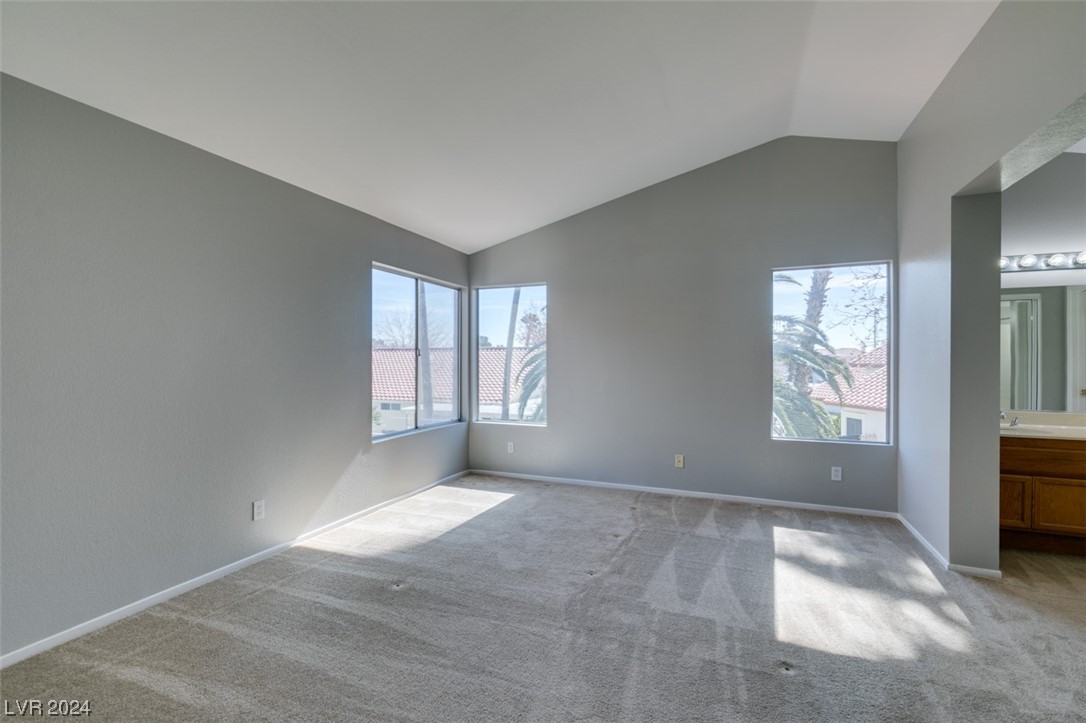 1327 Red Hollow Drive