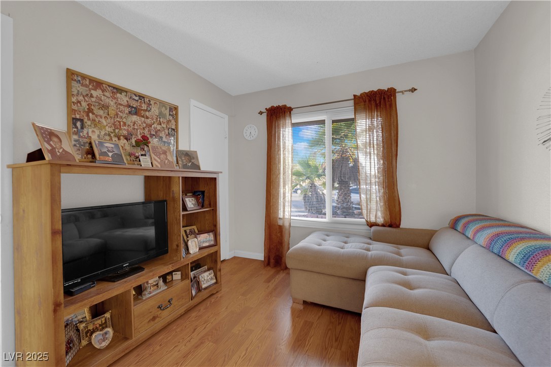 7274 Pinebrook Circle