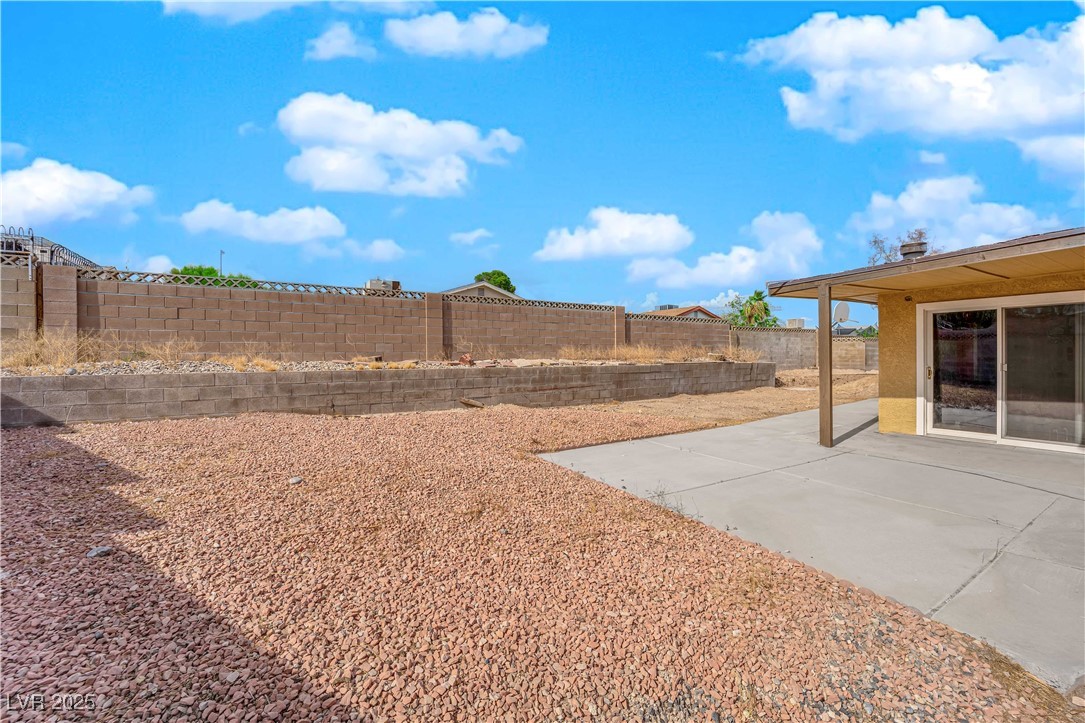 7274 Pinebrook Circle