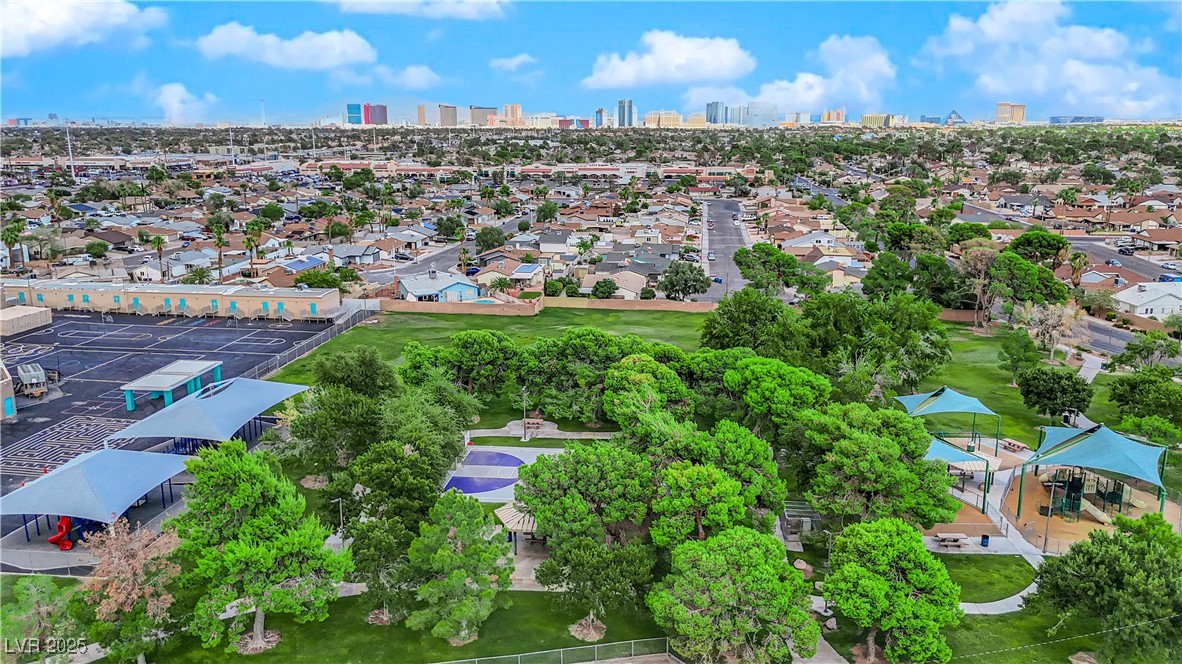 7274 Pinebrook Circle