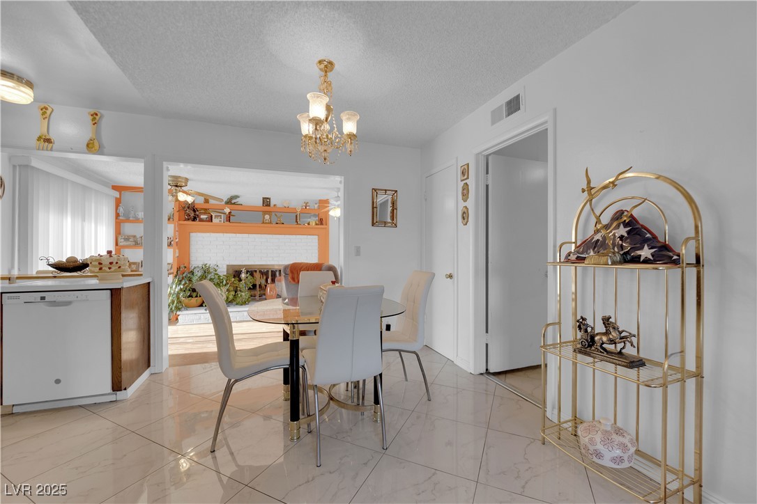 7274 Pinebrook Circle