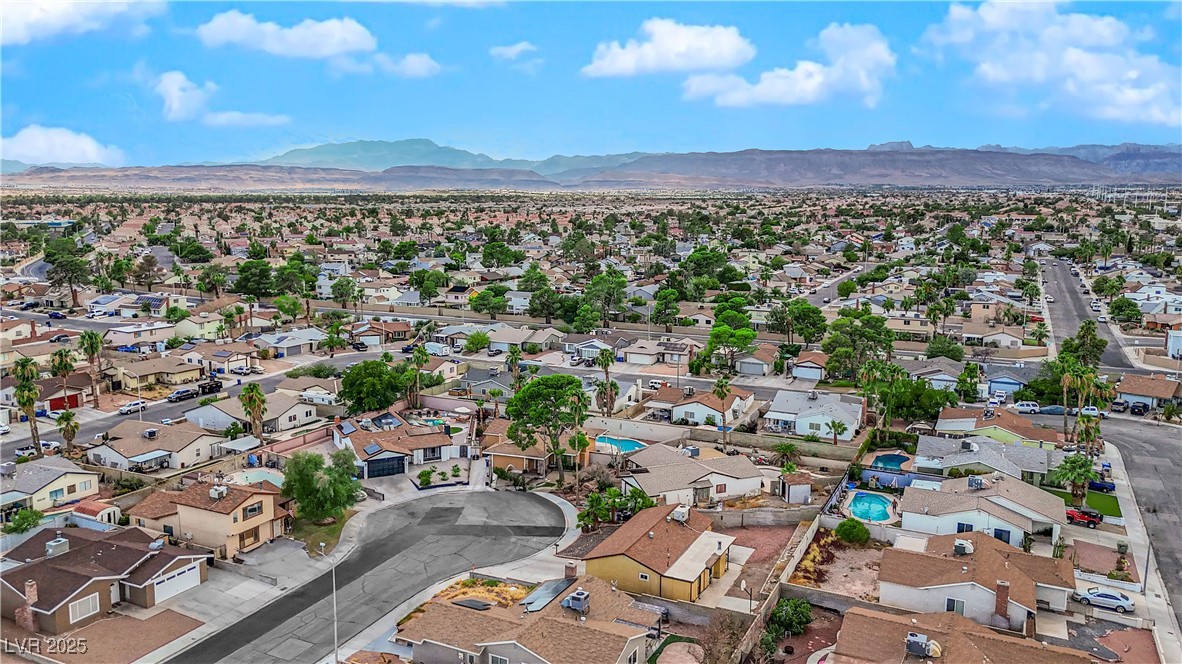 7274 Pinebrook Circle