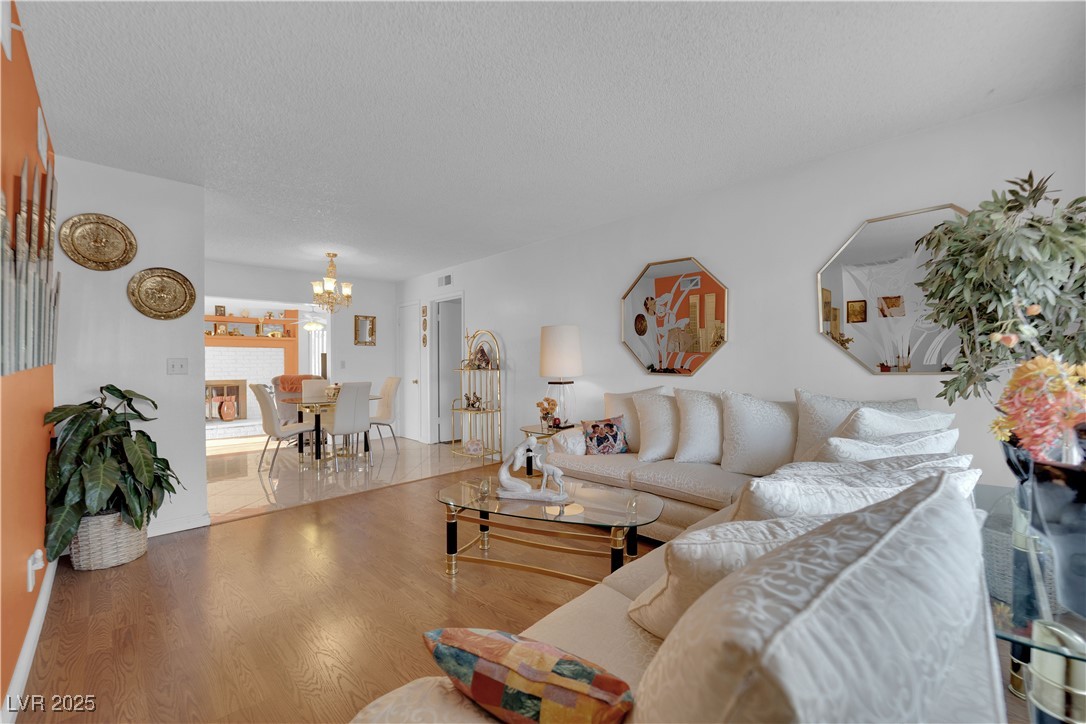 7274 Pinebrook Circle