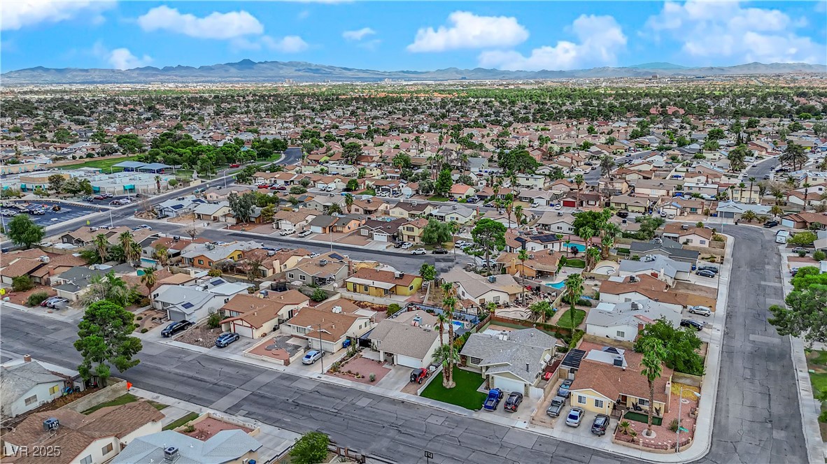 7274 Pinebrook Circle