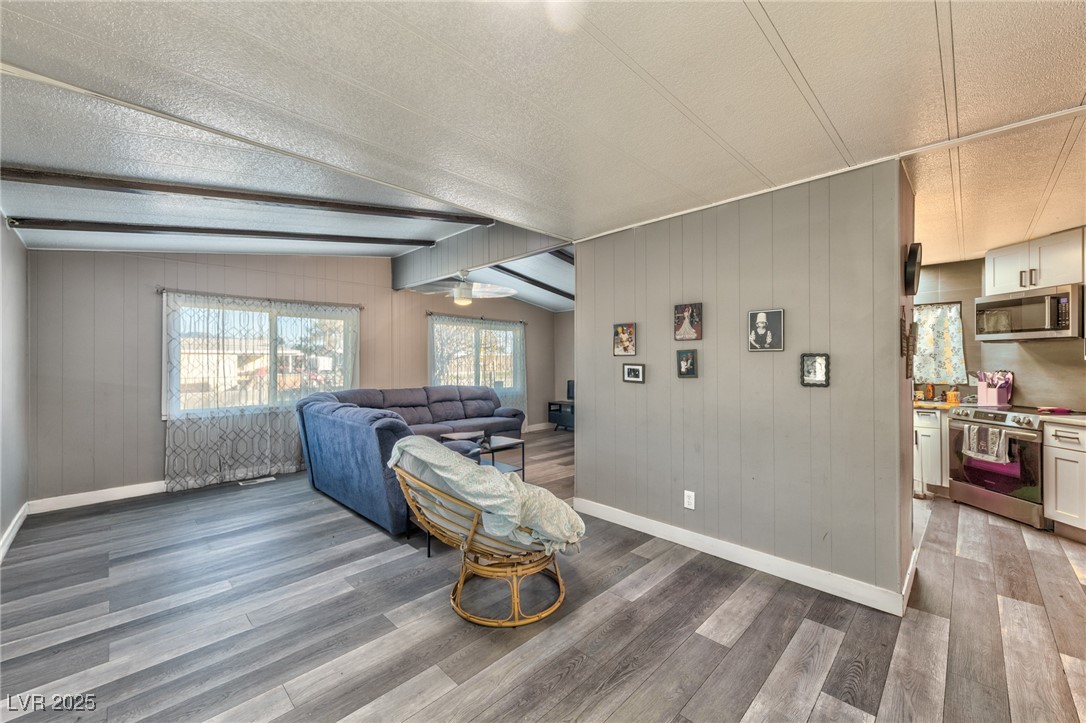 80 Vegas Valley Drive