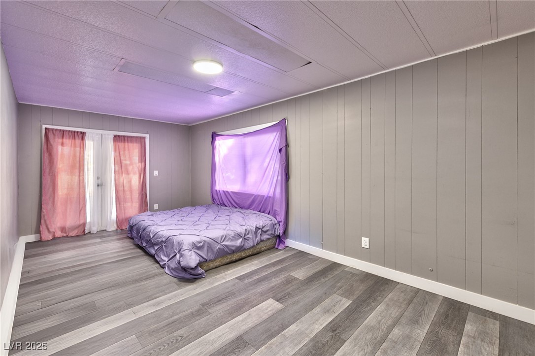 80 Vegas Valley Drive