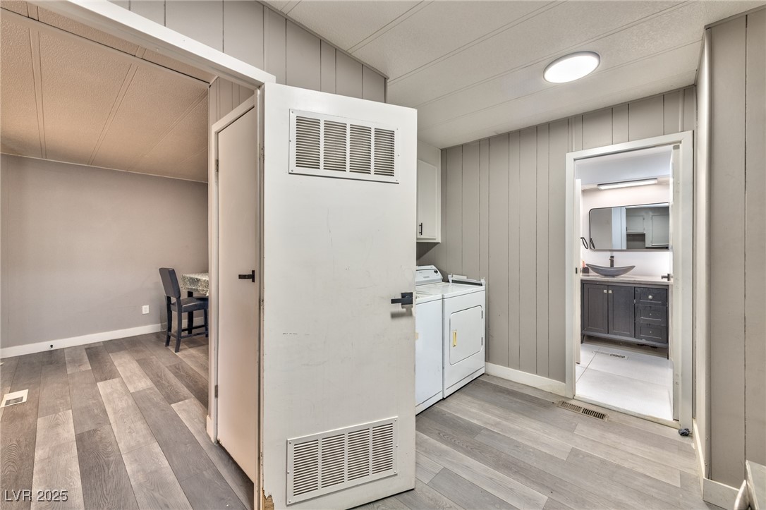 80 Vegas Valley Drive