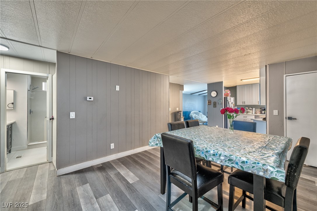 80 Vegas Valley Drive