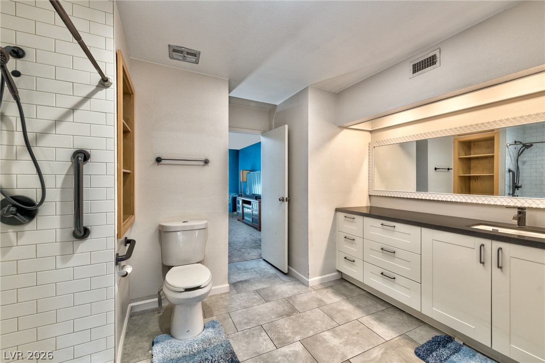 2461 El Paseo Circle