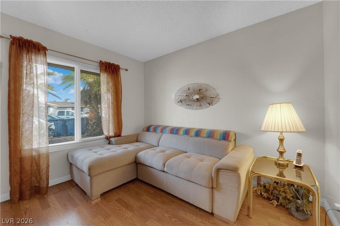 7274 Pinebrook Circle