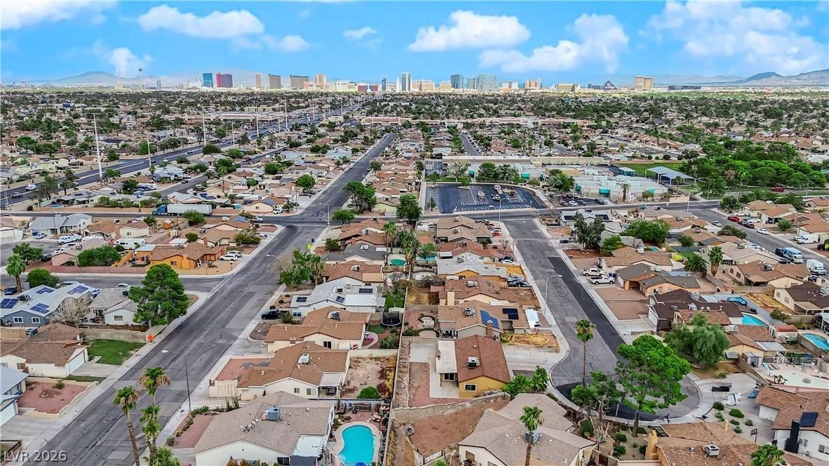 7274 Pinebrook Circle