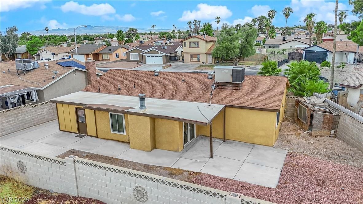 7274 Pinebrook Circle