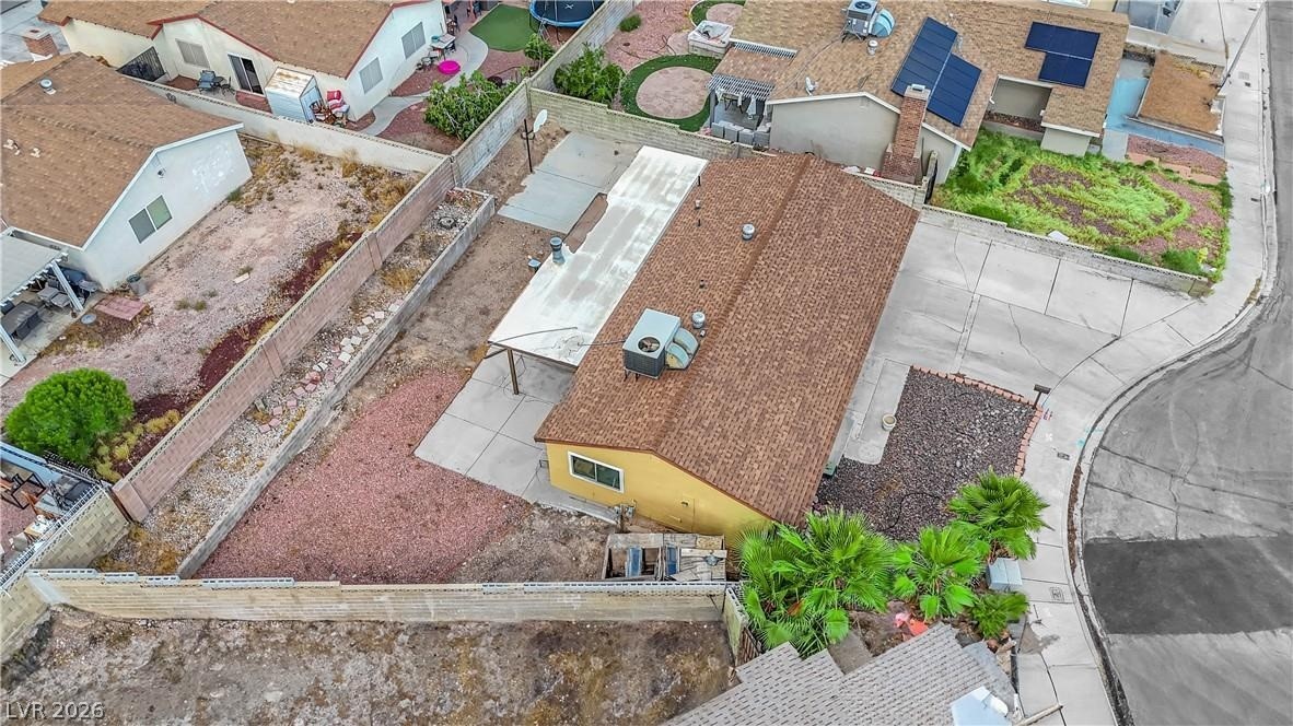 7274 Pinebrook Circle