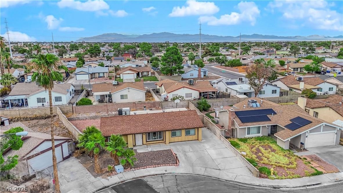 7274 Pinebrook Circle