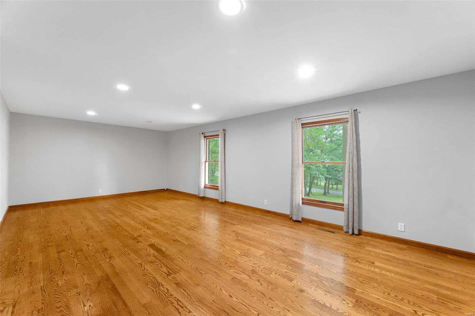 152 White Oak Estates Drive