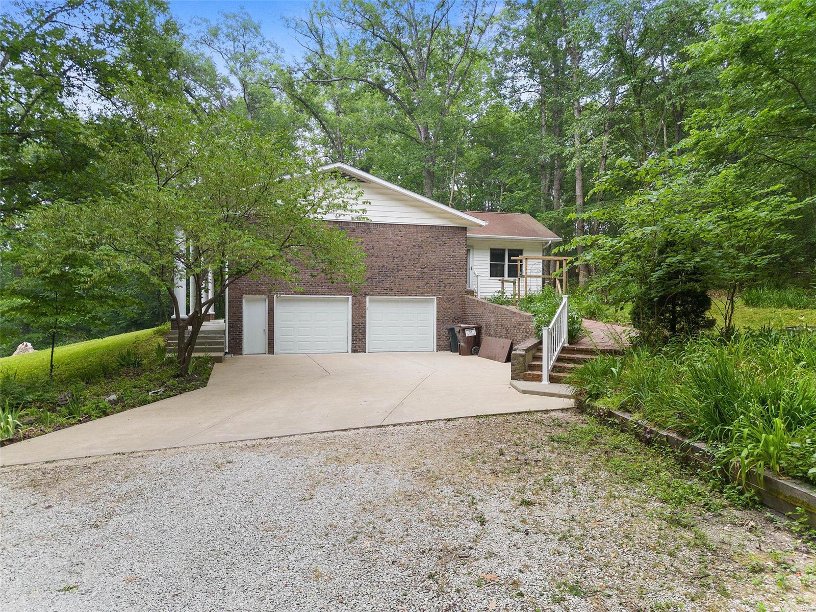 152 White Oak Estates Drive
